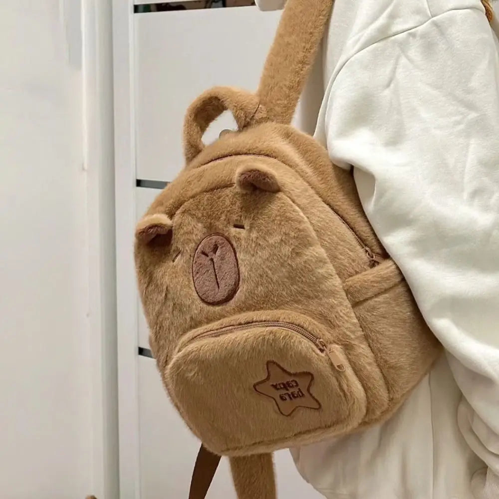 Mochila Kawaii Capybara de felpa